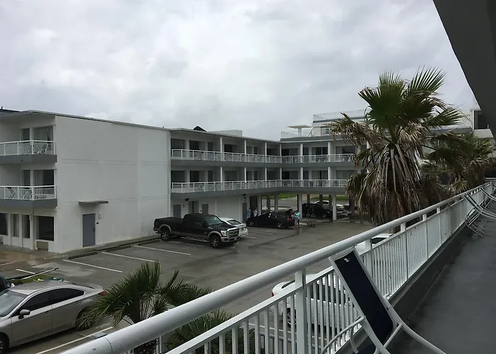 Arya Blu Inn&Suites