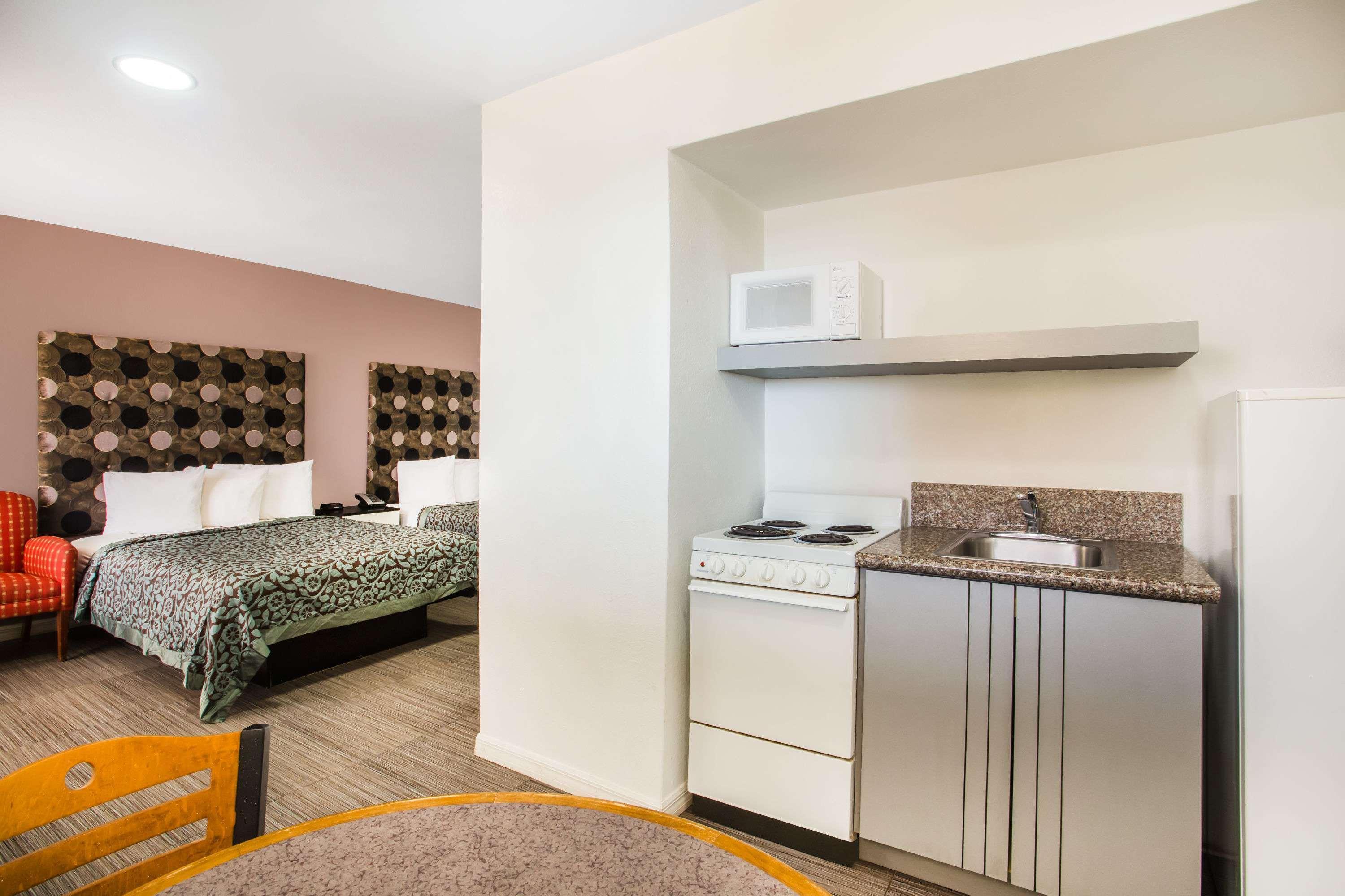 Arya Blu Inn&suites