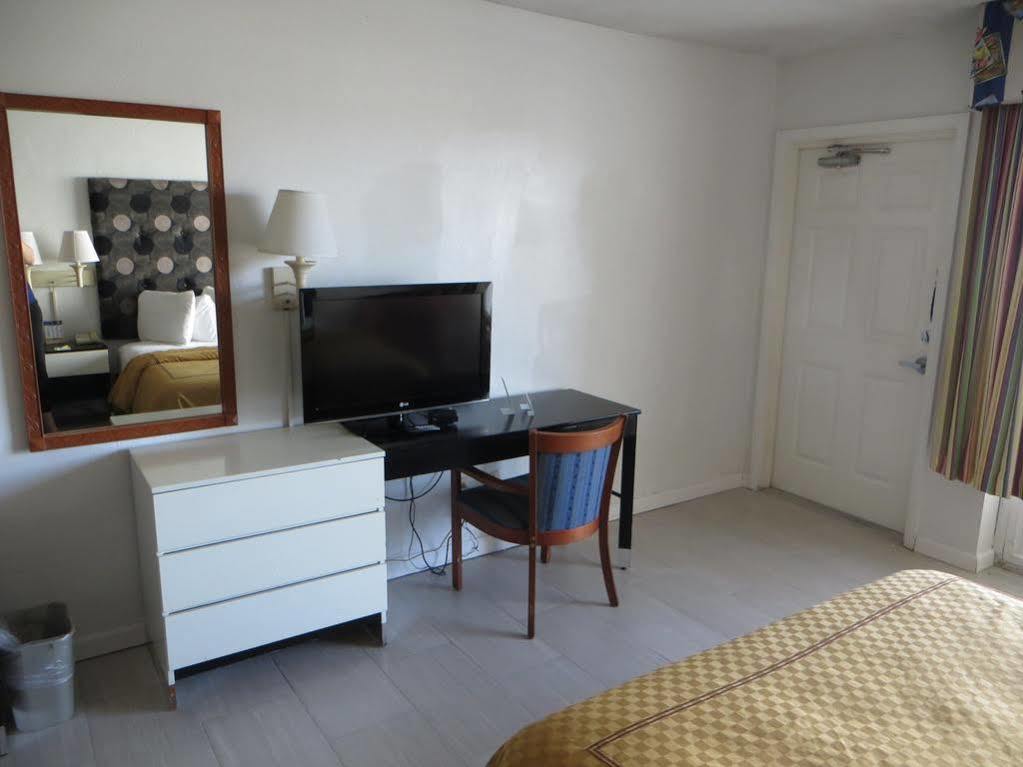 Arya Blu Inn&suites Hotel 2*